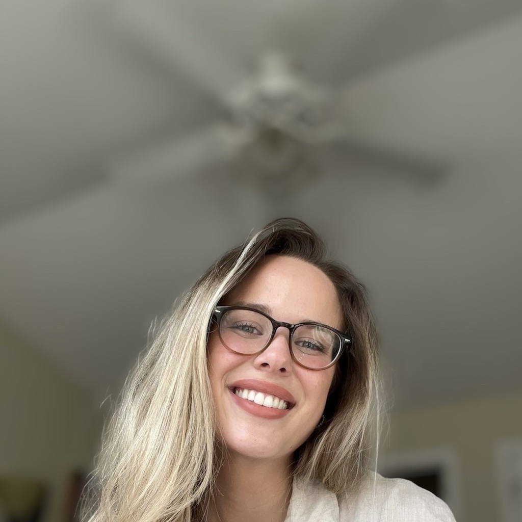Image of Emma Loy